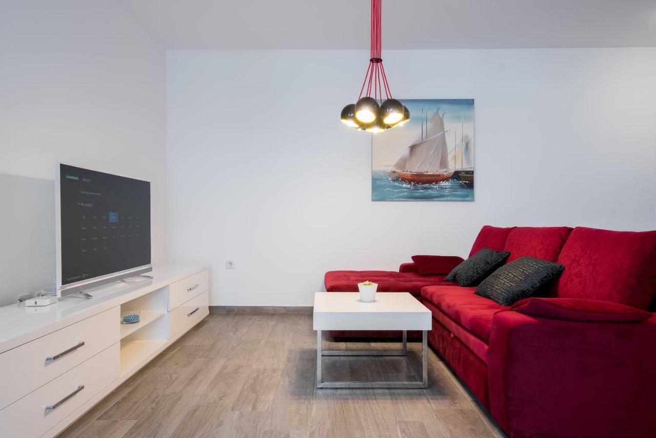 Villa Anja 2Nd Floor Peroj Exteriör bild
