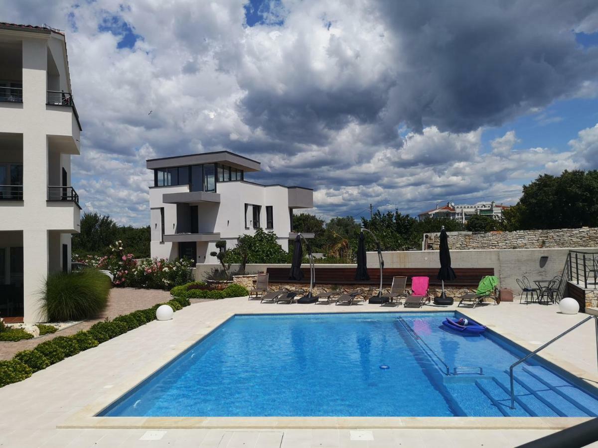 Villa Anja 2Nd Floor Peroj Exteriör bild
